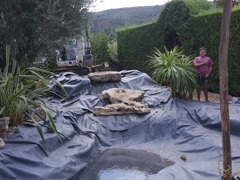   Création des bassins et de buttes à Floure dans l'Aude (11)