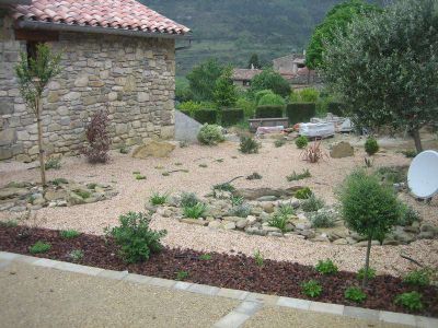 Massif gravier et pouzolanne